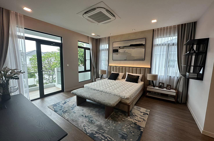 House with Shared Pool in Bangnatrad 